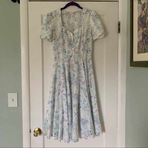Sold - 1950 Vintage Day Dress (S/M) - Picture 3 of 15